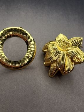 Scarf Clips by Jeri-Lou